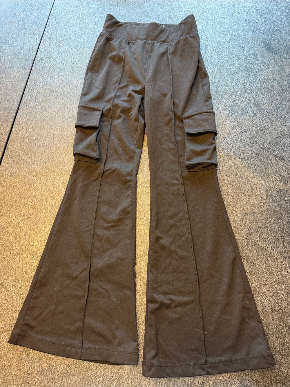 Justice High-Waist Black Flared Cargo Yoga Pant Legging size 7/8
